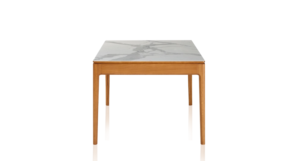 Table salle à manger en chêne et céramique 8 personnes avec bois teinte merisier et plateau céramique effet marbre blanc 210x100 cm
