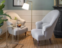 Toad armchair with armrests walnut-stained wooden legs and high-backed natural beige fabric