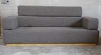 Canapé design tissu chiné brun