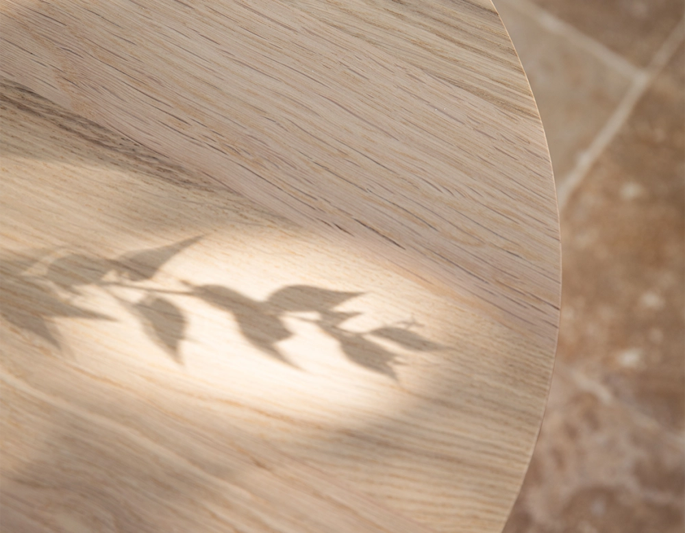 Table basse ovale en chêne teinte naturelle 100x60 cm