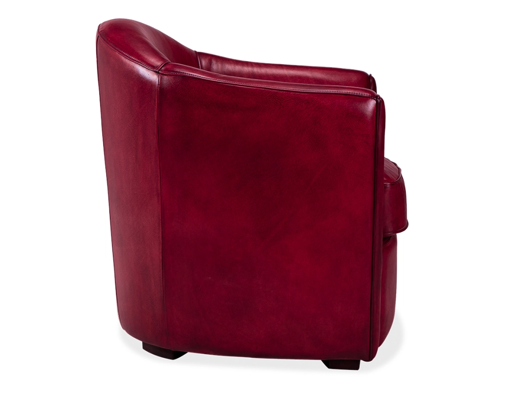 Sillón club de piel rojo carmín
