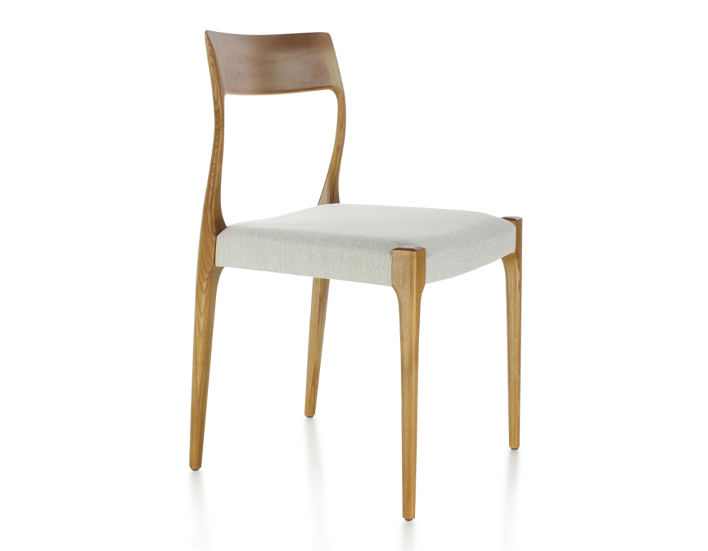 Silla escandinava madera tinte cerezo asiento tejido beige natural