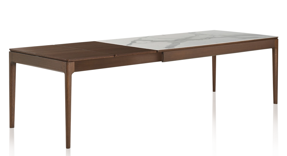 Table extensible 8 à 12 personnes en chêne et céramique allonges bois avec bois teinte marron foncé et plateau céramique effet marbre blanc 210x100 cm