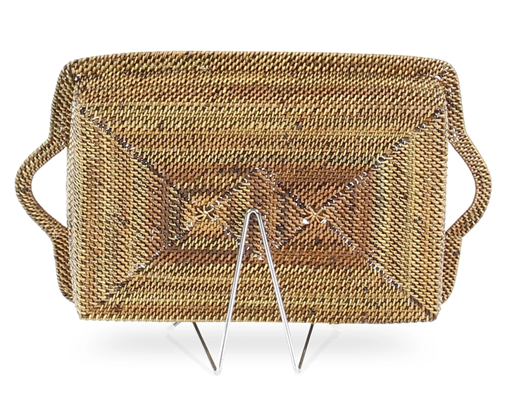 Plat pyrex rectangulaire avec support en fleur de rotin