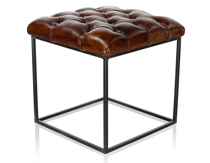 Pouf Chesterfield cuir marron vintage