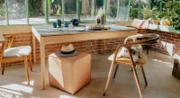 Mesa de comedor para 6 personas de roble y cerámica con madera de tinte natural y tablero cerámico efecto pizarra 140x90 cm