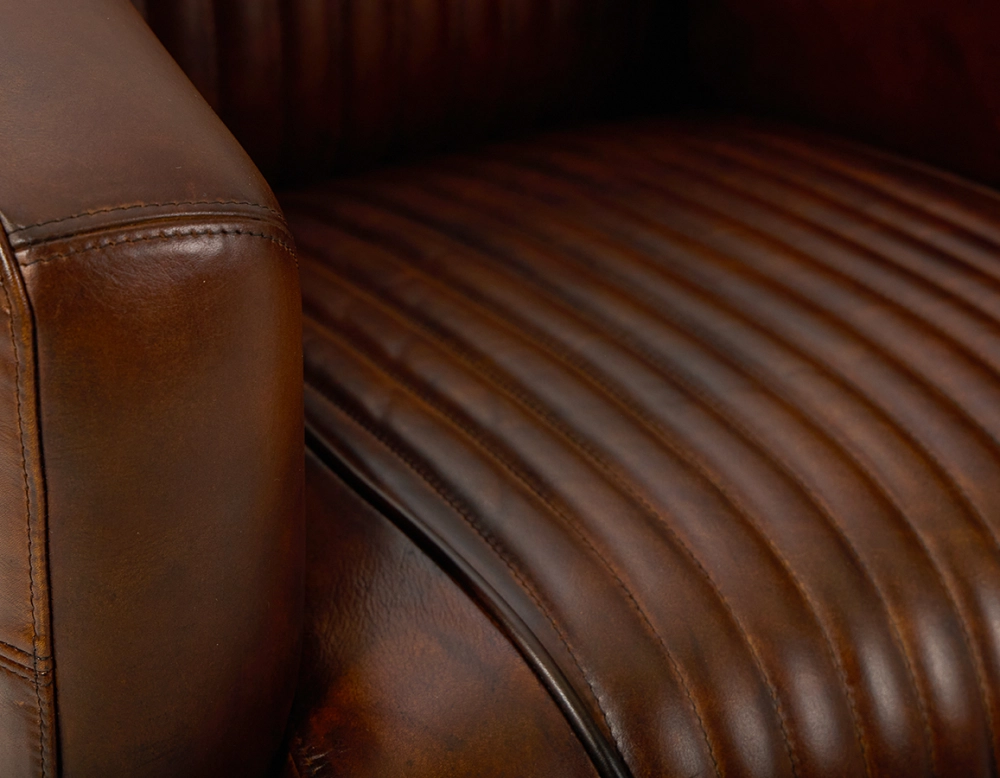 Fauteuil club cuir marron vintage