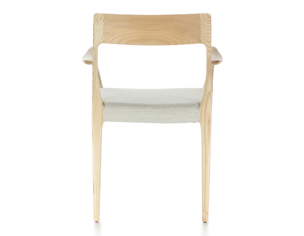Chaise scandinave avec accoudoirs bois teinte naturelle assise tissu beige naturel