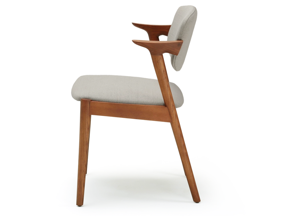 Chaise design teinte merisier et tissu beige naturel bois teinte merisier assise tissu beige naturel