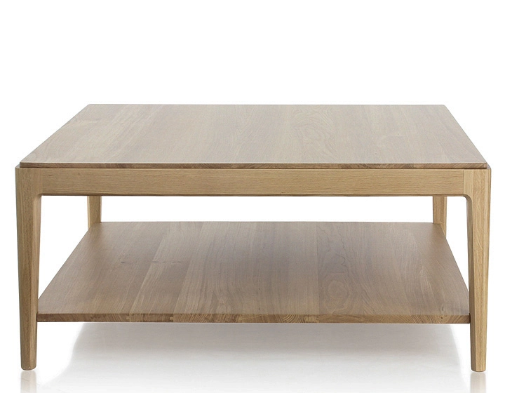 Table basse carrée en chêne avec tablette teinte naturelle 100x100 cm