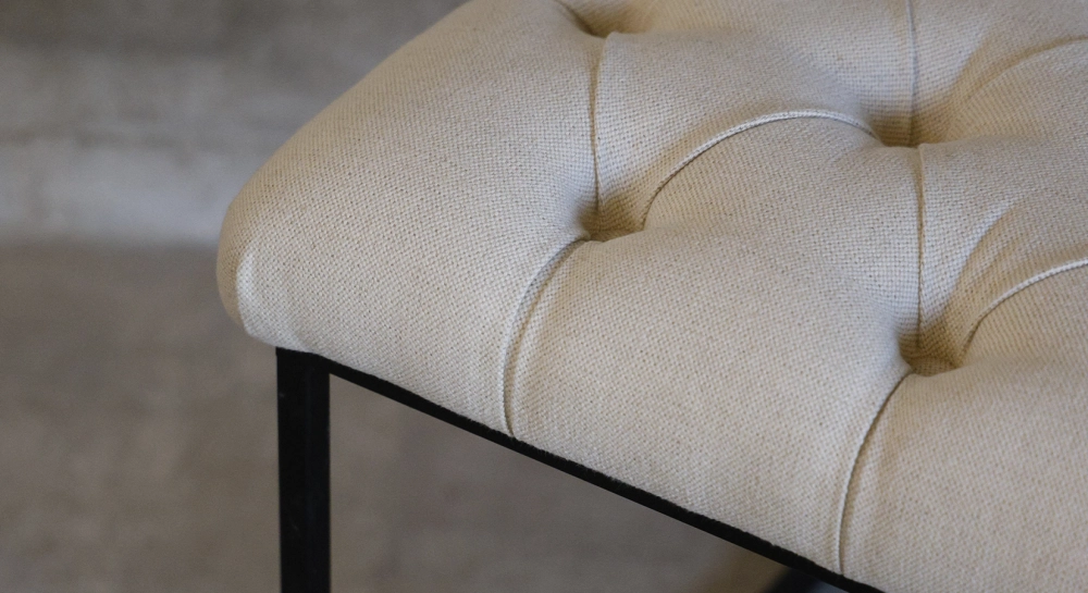 Pouf Chesterfield tissu beige