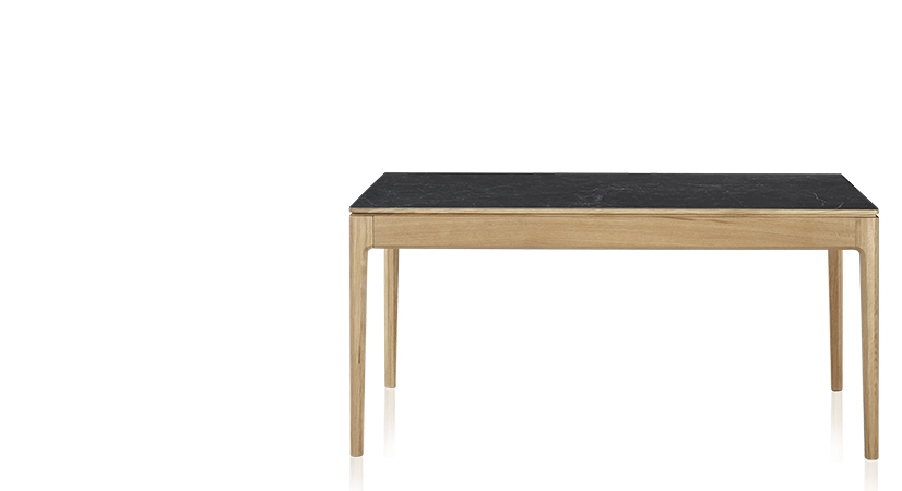 Table extensible 6 à 10 personnes en chêne et céramique allonges céramique avec bois teinte naturelle et plateau et allonges céramique effet ardoise 160x100 cm