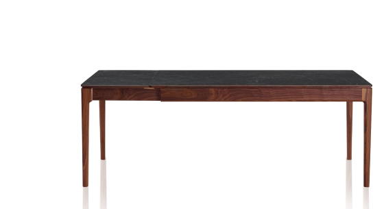 Table extensible 8 à 12 personnes en noyer et céramique allonges céramique avec bois teinte naturelle et plateau et allonges céramique effet ardoise 180x100 cm