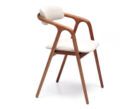 Silla escandinava madera tinte cerezo asiento tejido beige natural