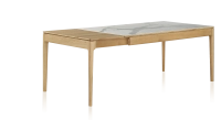 Table extensible 8 à 12 personnes en chêne et céramique allonges bois avec bois teinte naturelle et plateau céramique effet marbre blanc 180x100 cm