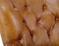 Fauteuil Chesterfield cuir cognac moyen dossier