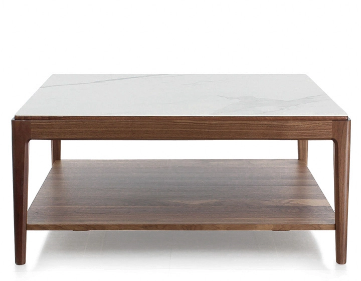Table basse carrée en noyer et céramique avec tablette en bois teinte naturelle plateau céramique effet marbre blanc 100x100 cm