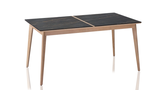 Table salle à manger en chêne et céramique 6 personnes avec bois teinte naturelle et plateau céramique effet marbre noir 160x100 cm