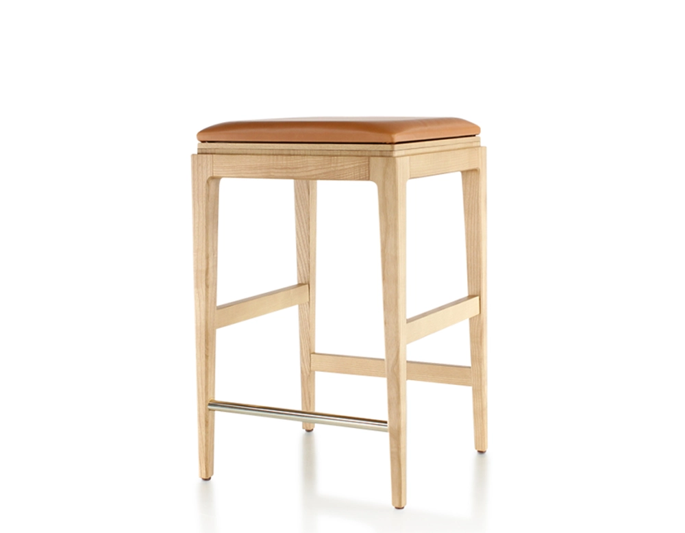Tabouret de bar design H60 cm bois teinte naturelle assise cuir caramel