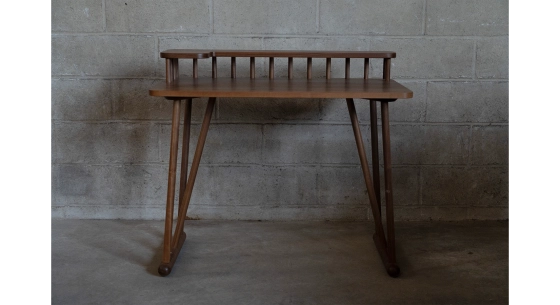 Bureau design en noyer l80 cm
