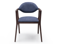 Silla de diseño con reposabrazos madera tintada en marrón oscuro y tejido azul océano