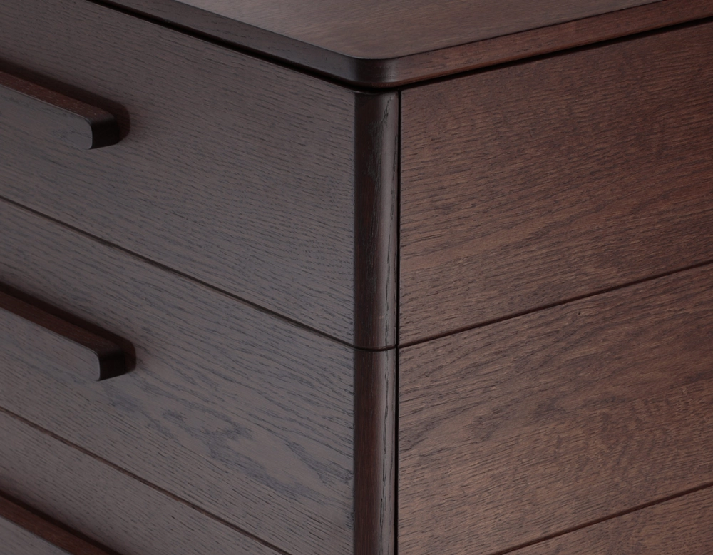 Buffet 2 portes en chêne bois teinte marron foncé