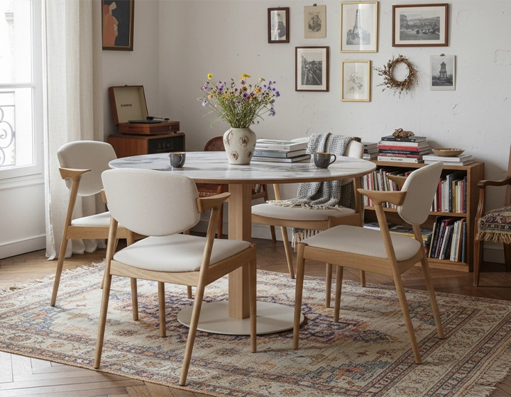 Silla escandinava madera tinte natural asiento tejido blanco roto