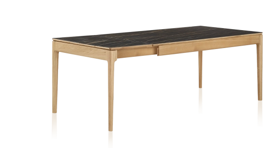 Table extensible en chêne et céramique 6 à 10 personnes allonges céramique avec bois teinte naturelle et plateau et allonges céramique effet marbre noir 140x90 cm