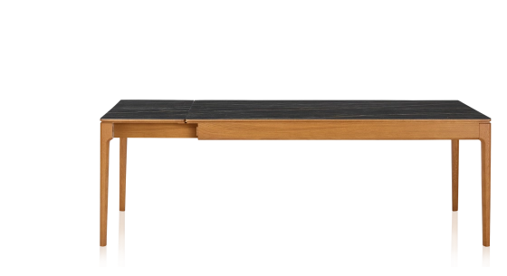 Table extensible 8 à 12 personnes en chêne et céramique allonges céramique avec bois teinte merisier et plateau et allonges céramique effet marbre noir 180x100 cm