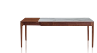 Table extensible 8 à 12 personnes en noyer et céramique allonges bois avec bois teinte naturelle et plateau céramique effet marbre blanc 180x100 cm