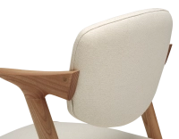Silla escandinava madera tinte natural asiento tejido blanco roto