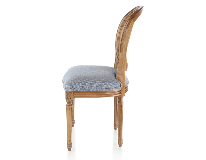 Chaise ancienne style Louis XVI bois teinte ancienne dossier canné assise tissu chevron bleu