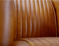 Fauteuil club cuir cognac