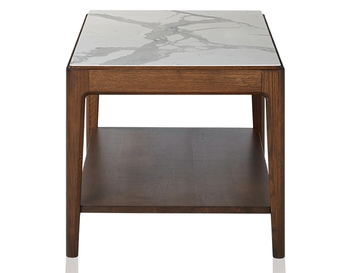 Mesa de centro rectangular de roble y cerámica con estante en madera tinte marrón oscuro tablero cerámico efecto mármol blanco 100x50 cm