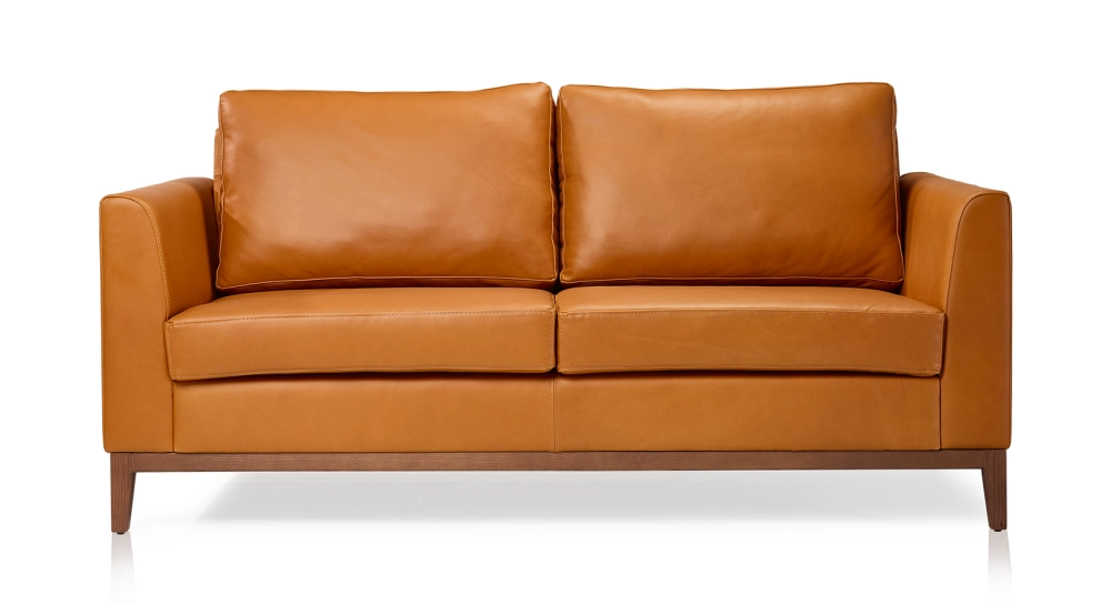 2.5 seater designer sofa caramel leather