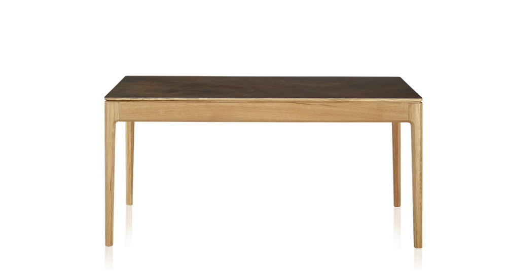 Table salle à manger 6 personnes en chêne et céramique avec bois teinte naturelle et plateau céramique brun oxydé 140x90 cm