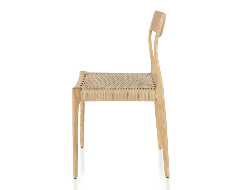 Chaise scandinave bois teinte naturelle assise corde