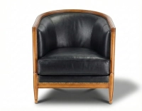 Sillón antiguo con reposabrazos moldurados bois teinte ancienne et cuir noir