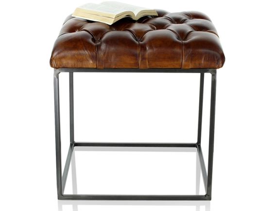 Pouf Chesterfield cuir marron vintage