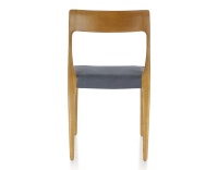 Chaise scandinave bois teinte merisier assise tissu gris