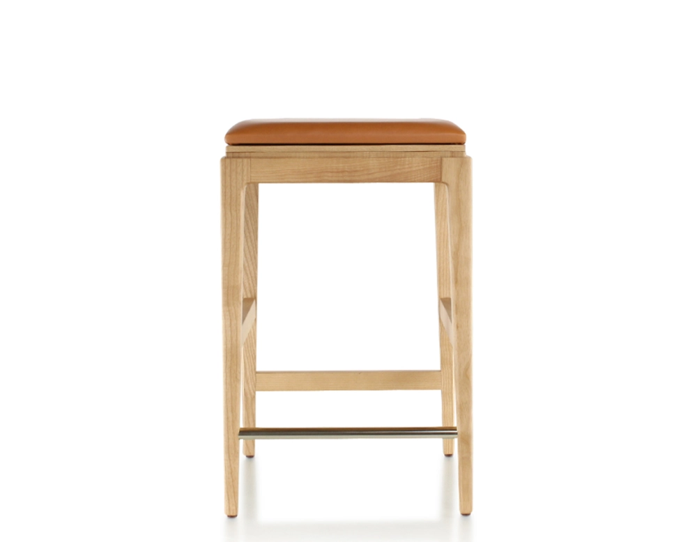 Tabouret de bar design H60 cm bois teinte naturelle assise cuir caramel