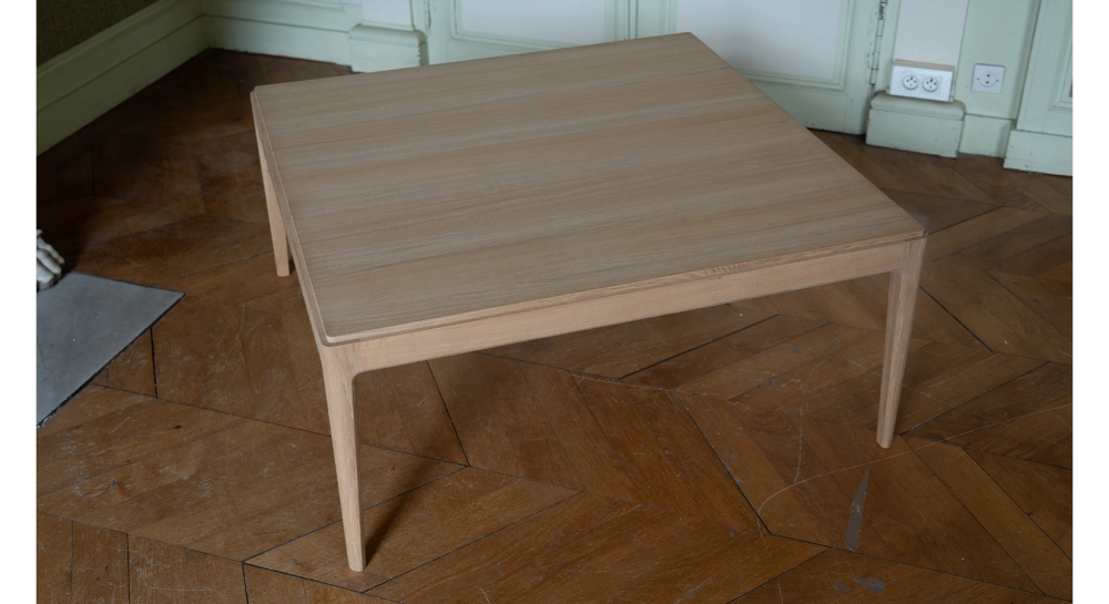 Table basse carré en chêne brut 100x100 cm