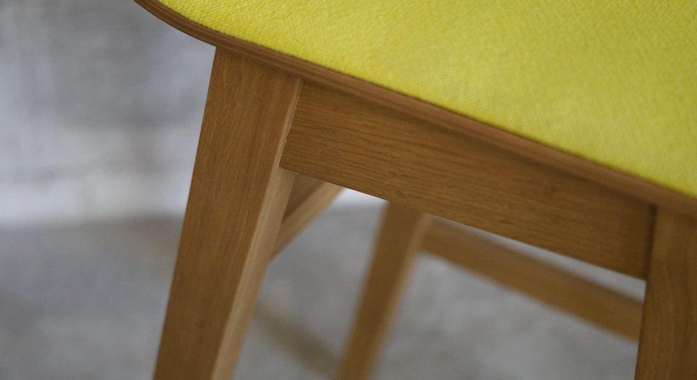 Tabouret de bar en chêne H60 cm bois teinte vintage assise tissu jaune