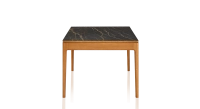 Table salle à manger en chêne et céramique 8 personnes avec bois teinte merisier et plateau céramique effet marbre noir 180x100 cm