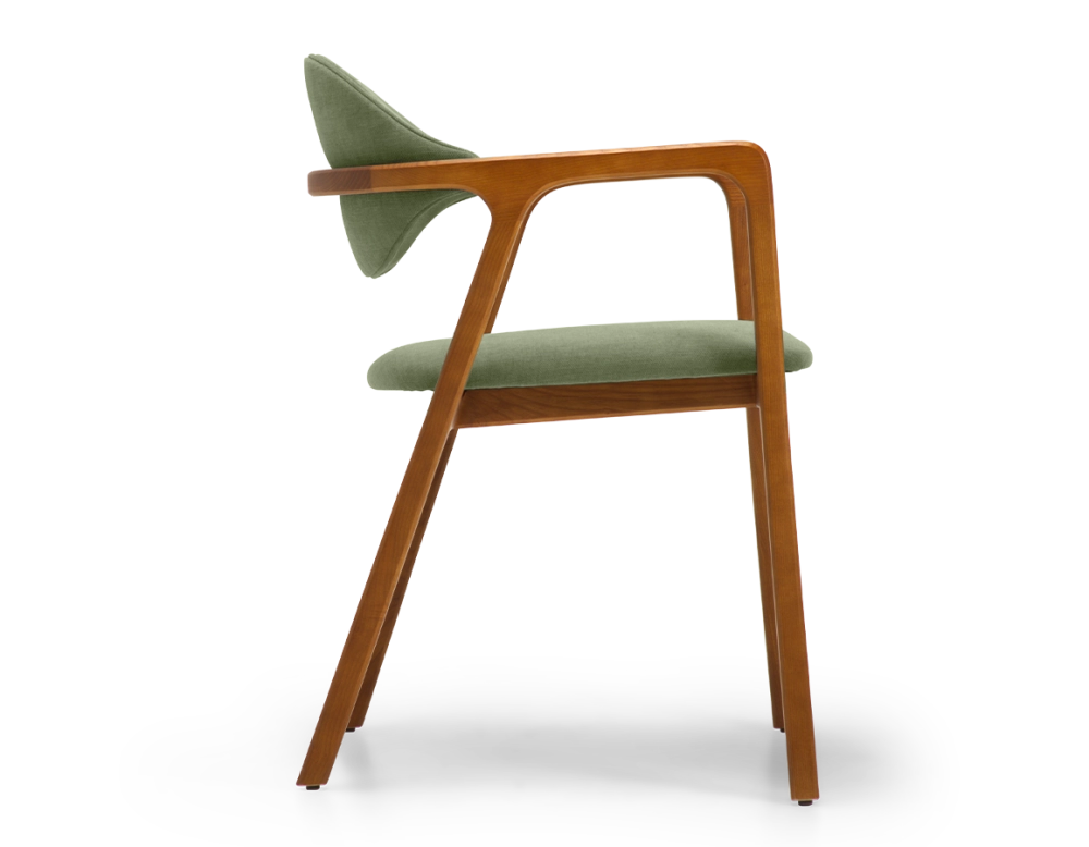 Chaise design avec accoudoirs bois teinte merisier et tissu vert