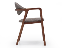 Chaise design avec accoudoirs bois teinte merisier et tissu chiné marron