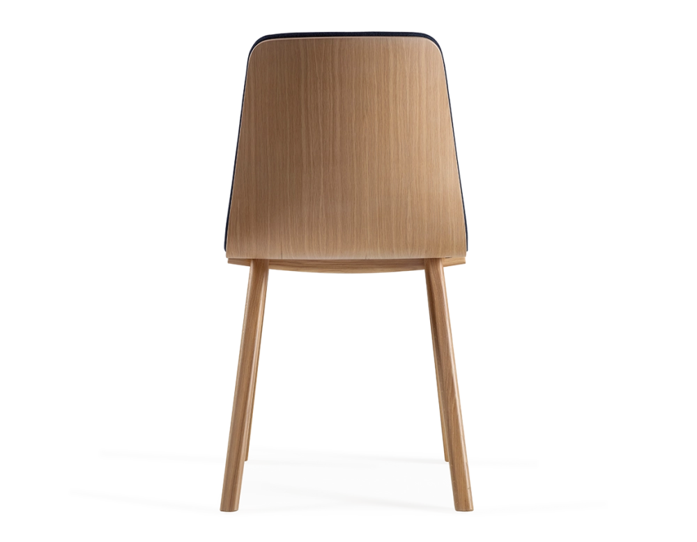Chaise design en chêne tapissé bois teinte naturelle assise tissu bleu marine