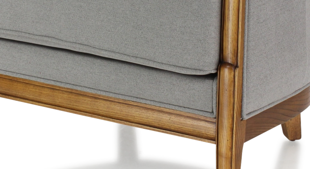 Canapé ancien 3 places accoudoirs moulurés bois teinte ancienne et tissu gris clair