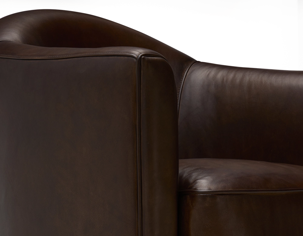 Sillón club de piel marrón intenso