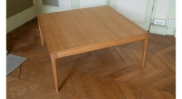 Extensible table for 6 to 10 people in oak and ceramic with wood extensions with natural wood finish and ossido ceramic top. 160x100 cm